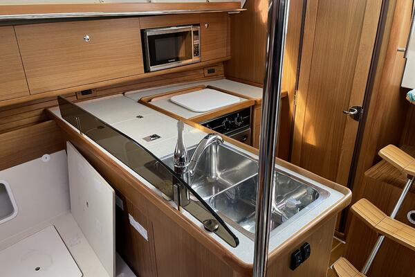 TIL SNOW 36ft Catalina Yacht For Sale