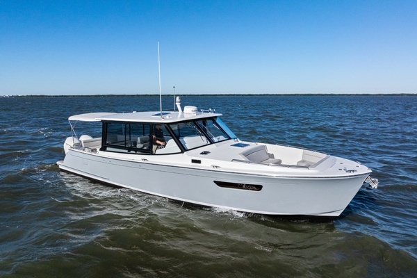 46-ft-MJM-2025-4-MJM 4-St Petersburg Florida United States yacht for sale