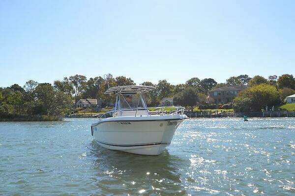 Photo of the 2005 Pursuit 2670 CC "Chips Ahoy"