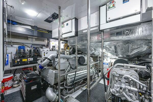 COAL BLOODED  92ft Pershing Yacht For Sale COAL BLOODED  92ft Pershing Yacht For Sale