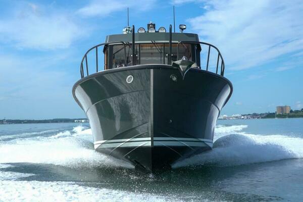 800k    900k Stock 8 32ft Targa Yacht For Sale