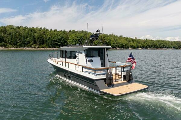800k    900k Stock 8 32ft Targa Yacht For Sale