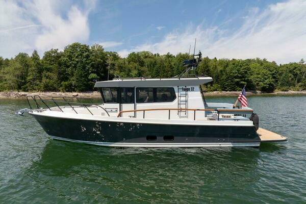 800k    900k Stock 8 32ft Targa Yacht For Sale