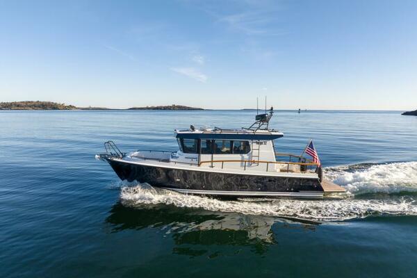 800k    900k Stock 8 32ft Targa Yacht For Sale