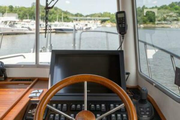 800k    900k Stock 8 32ft Targa Yacht For Sale