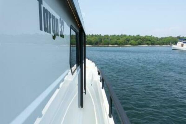 800k    900k OB Stock 8 32ft Targa Yacht For Sale