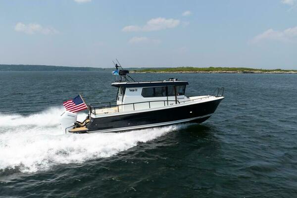 800k    900k OB Stock 8 32ft Targa Yacht For Sale