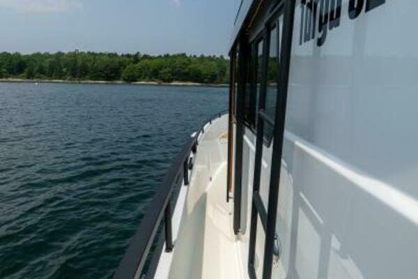 800k    900k OB Stock 8 32ft Targa Yacht For Sale