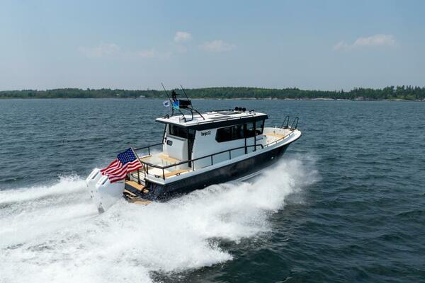 800k    900k OB Stock 8 32ft Targa Yacht For Sale