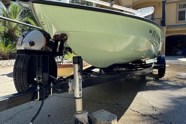 19ft East Cape Yacht For Sale