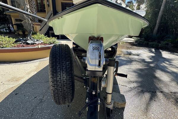 19ft East Cape Yacht For Sale