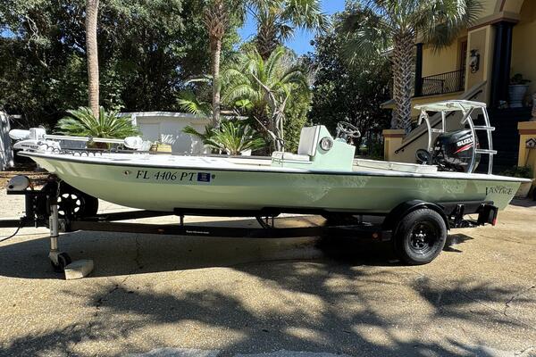 19ft East Cape Yacht For Sale