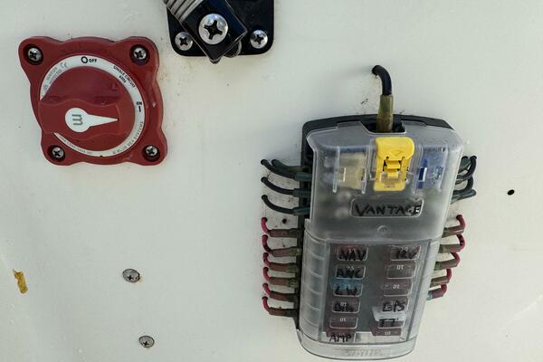 19ft East Cape Yacht For Sale