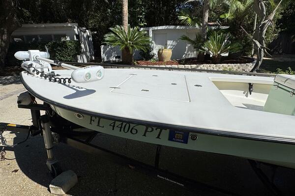 19ft East Cape Yacht For Sale