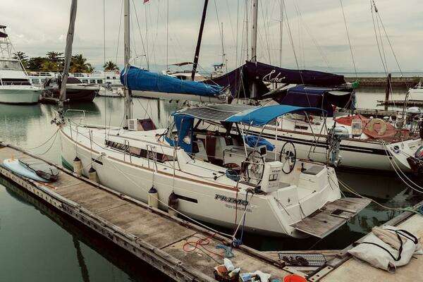 Photo of the 2019 Jeanneau 389 Sun Odyssey "PRIMO"