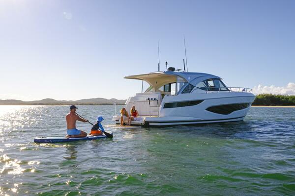 Riviera 4300 SE Image 05