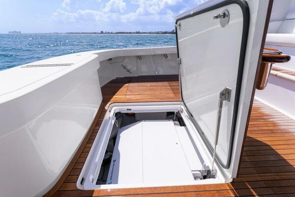 Hammerheads 54ft Viking Yacht For Sale