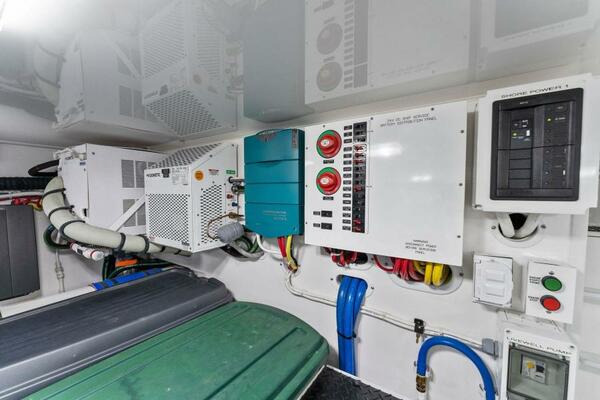 Hammerheads 54ft Viking Yacht For Sale