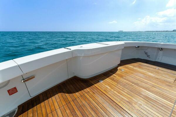 Hammerheads 54ft Viking Yacht For Sale