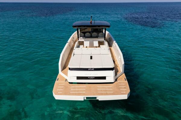 42ft De Antonio Yacht For Sale