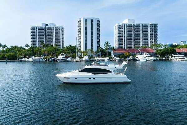 47-ft-Ferretti Yachts-2009-- MIAMI Florida United States  yacht for sale