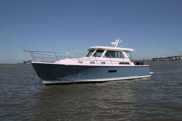 38-ft-Sabre-2013-38 Express-FLIGHT LEVEL ZERO-St. Augustine Florida United States yacht for sale