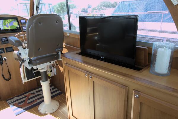 FLIGHT LEVEL ZERO 38ft Sabre Yacht For Sale