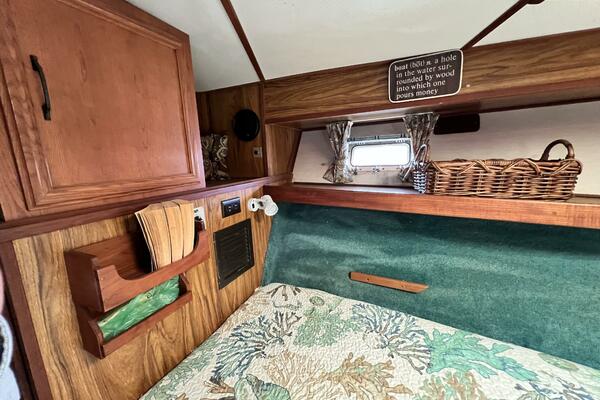 35ft Viking Yacht For Sale 35ft Viking Yacht For Sale