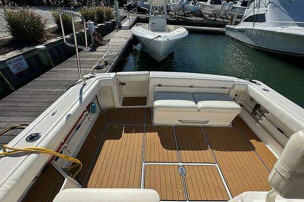Photo of the 2000 Tiara Yachts 3500 Open "Music Is Her Name"