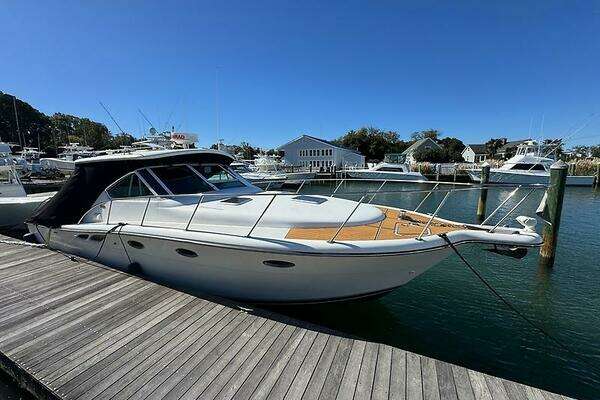 Photo of the 2000 Tiara Yachts 3500 Open "Music Is Her Name"