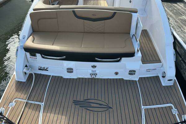 Chaparral 347 SSX Yacht For Sale