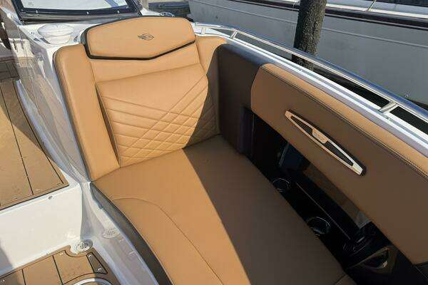 Chaparral 347 SSX Yacht For Sale