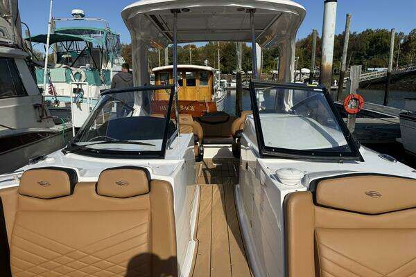 Chaparral 347 SSX Yacht For Sale