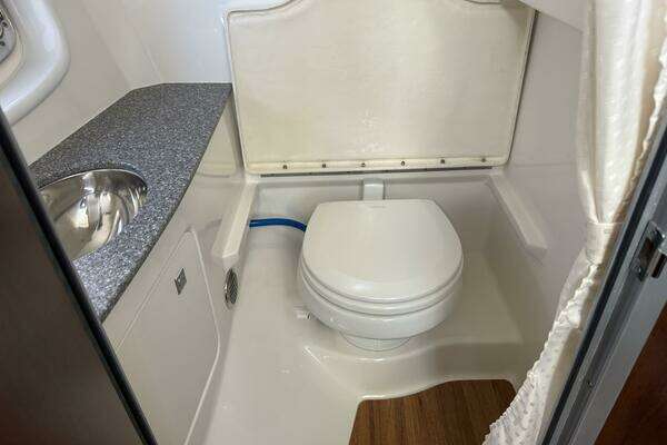 Chaparral 347 SSX Yacht For Sale