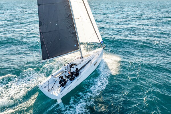 30ft Beneteau Yacht For Sale
