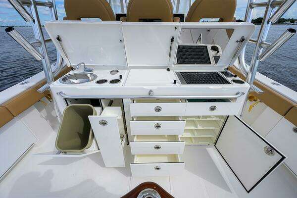 Buddy Davis 42 Center Console Yacht For Sale