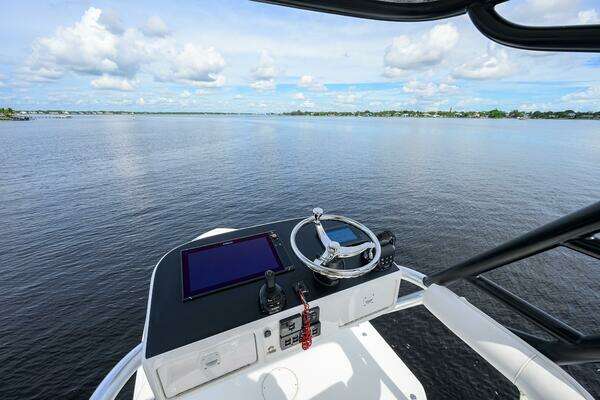 Buddy Davis 42 Center Console Yacht For Sale