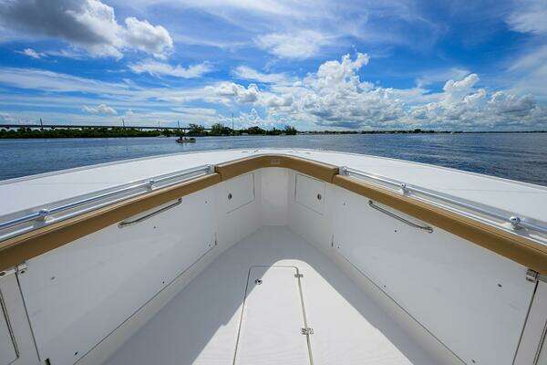 Buddy Davis 42 Center Console Yacht For Sale