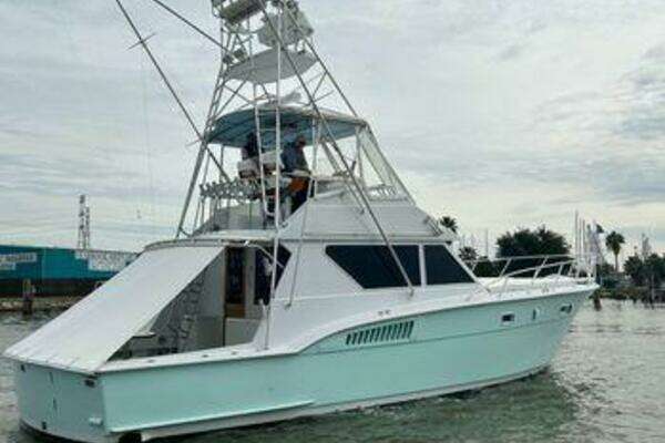 Photo of the 1990 Hatteras 45 Convertible