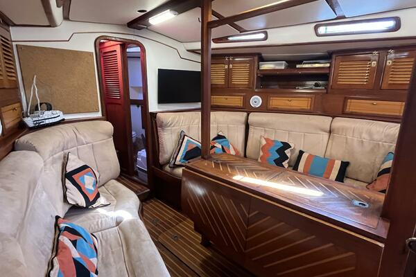 Calypso II 43ft Med Marine Yacht For Sale