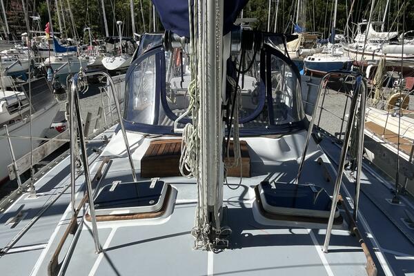 Calypso II 43ft Med Marine Yacht For Sale