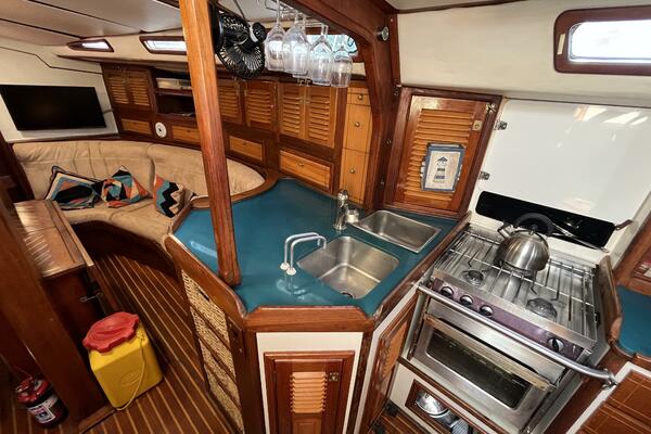 Calypso II 43ft Med Marine Yacht For Sale
