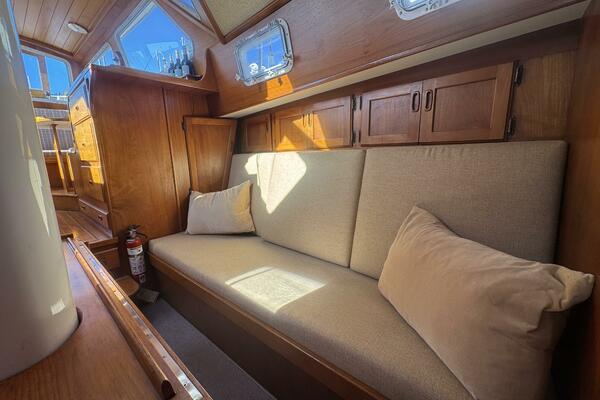 CONDOR 37ft Truant Yacht For Sale