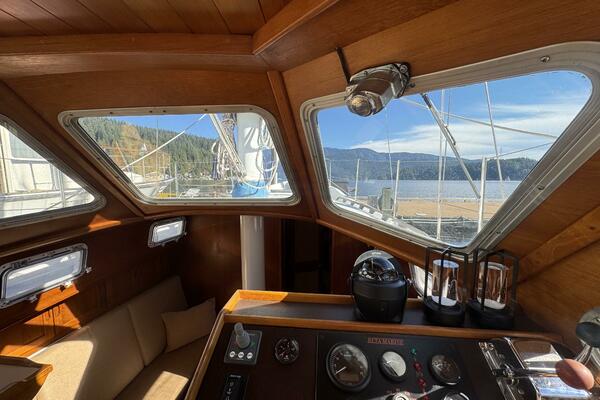 CONDOR 37ft Truant Yacht For Sale