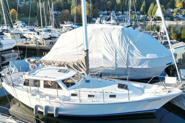 CONDOR 37ft Truant Yacht For Sale