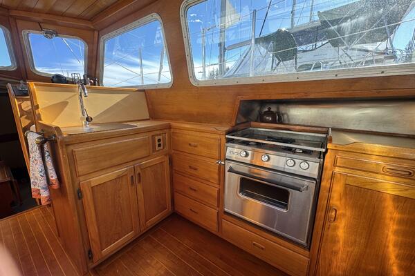 CONDOR 37ft Truant Yacht For Sale