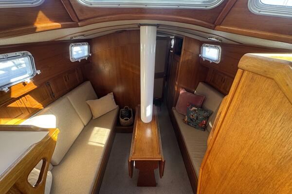 CONDOR 37ft Truant Yacht For Sale