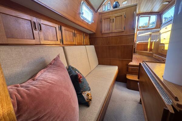 CONDOR 37ft Truant Yacht For Sale