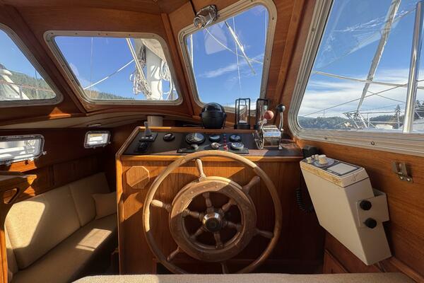 CONDOR 37ft Truant Yacht For Sale