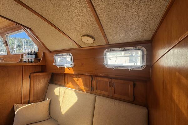 CONDOR 37ft Truant Yacht For Sale